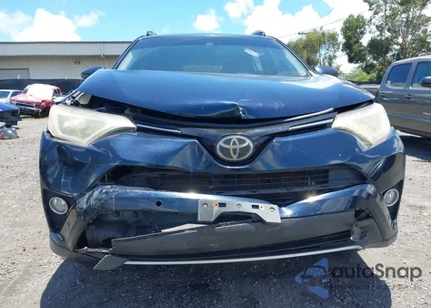 2017 Toyota Rav4 Xle из США, поврежденный, VIN JTMWFREV3HJ709366